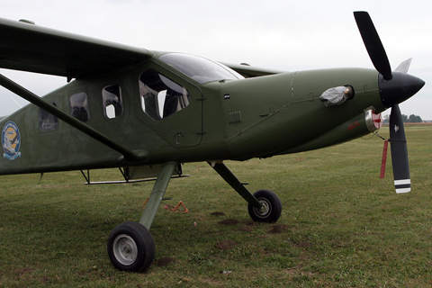 Another nose detail, though there's not much to see. The original Russian Finist, the SM-92, had the tough and durable VOKBM M-14 9-cyl radial engine, but somewhere along the line someone in Hungary decided to stick a turbine in it. And voila!