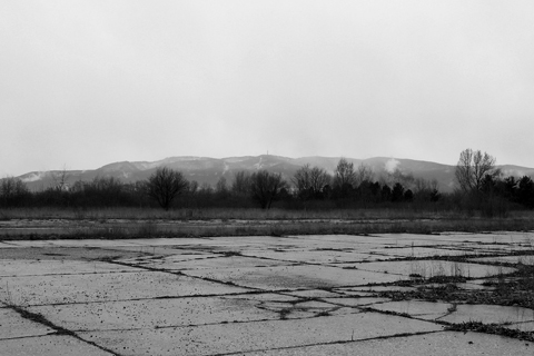 The rain, a biting northern wind, low cloudbase and Medvednica in the distance covered with snow really did leave a bleak, cold and dark feeling when standing there...