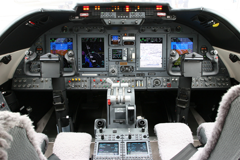 What show would be complete without Learjet's pocket rockets? The 60XR - cockpit pictured - is, according to its pilot, the fastest climbing civil aircraft without afterburner. On a good day, he said they can reach 41,000 ft in 12 minutes! On one flight - with little fuel and no pax - they even managed to reach 13,500 fpm for a brief moment!