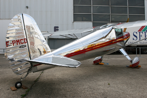 GA taildraggers look so awesome in bare metal!