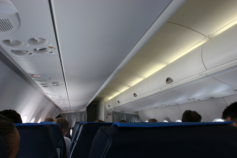 CQC_008 Still climbing, I decided to take the opportunity to first snap the view from 19A. A very nice ambient - while it's still clean :)