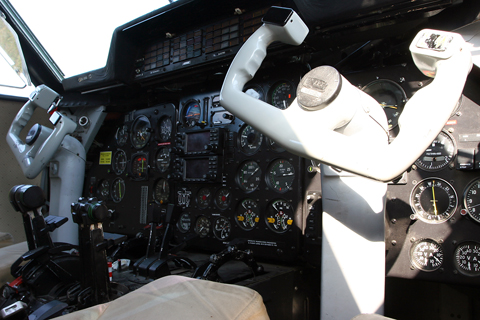 The tight - but well equipped - cockpit of the Turbolet. The center pillar you saw in the previous photo is a bit limiting for photography though...