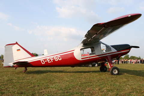 It definitely is hard to mistake the Do-27 for any other aircraft!