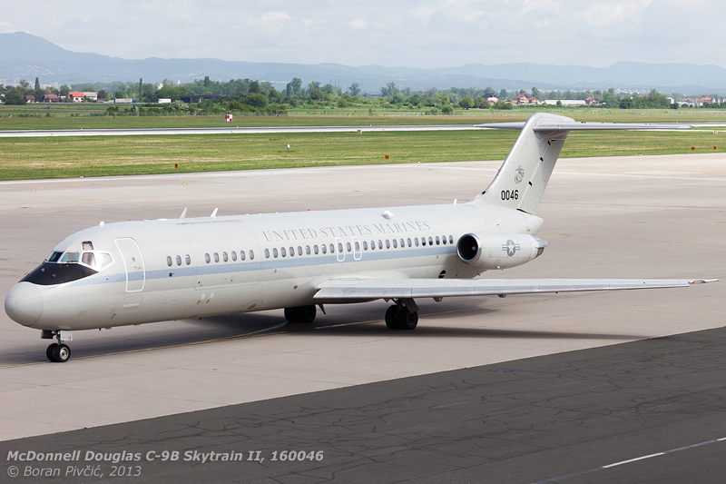 A military "combi" version of the DC-9-32, the C-9B 