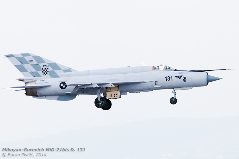 Quite an unusual sight after two decades of colorful camo schemes as 131 returns back home to RWY 05. While fresh from the outside, the jets have had some work on the interior as well, the biggest of which was the addition of a Garmin GNS430 GPS and a Sandel SN3500 EHSI.